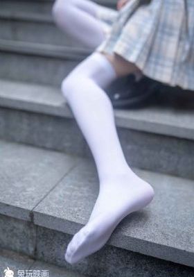 第一次挺进小娟的体内_在线播放高清